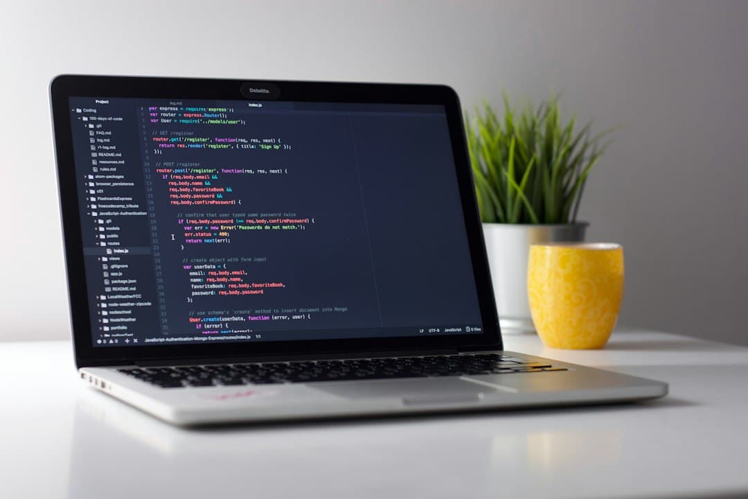 Jak wybrać technologię do tworzenia aplikacji mobilnych i webowych?